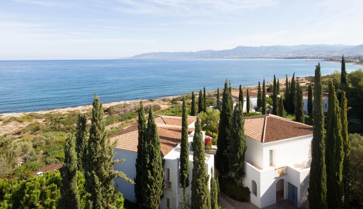 Condé Nast Traveller Review