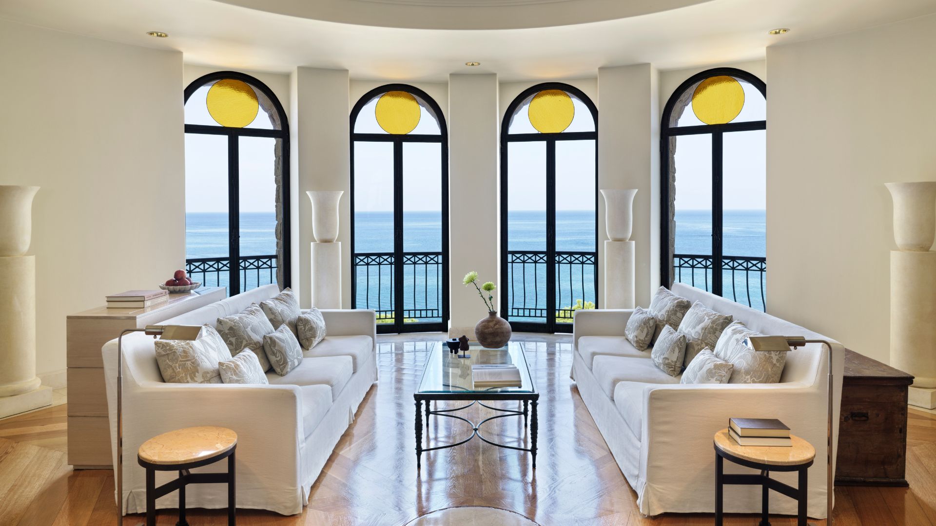 A Luxurious Mediterranean Retreat