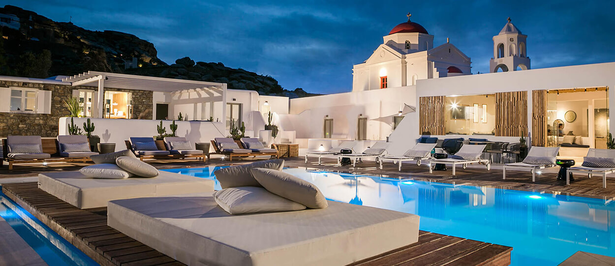 Amyth of Mykonos Super Paradise