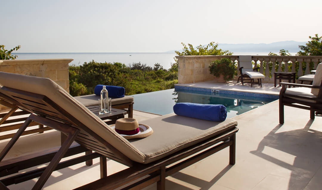 One Bedroom Suite Withe Pool