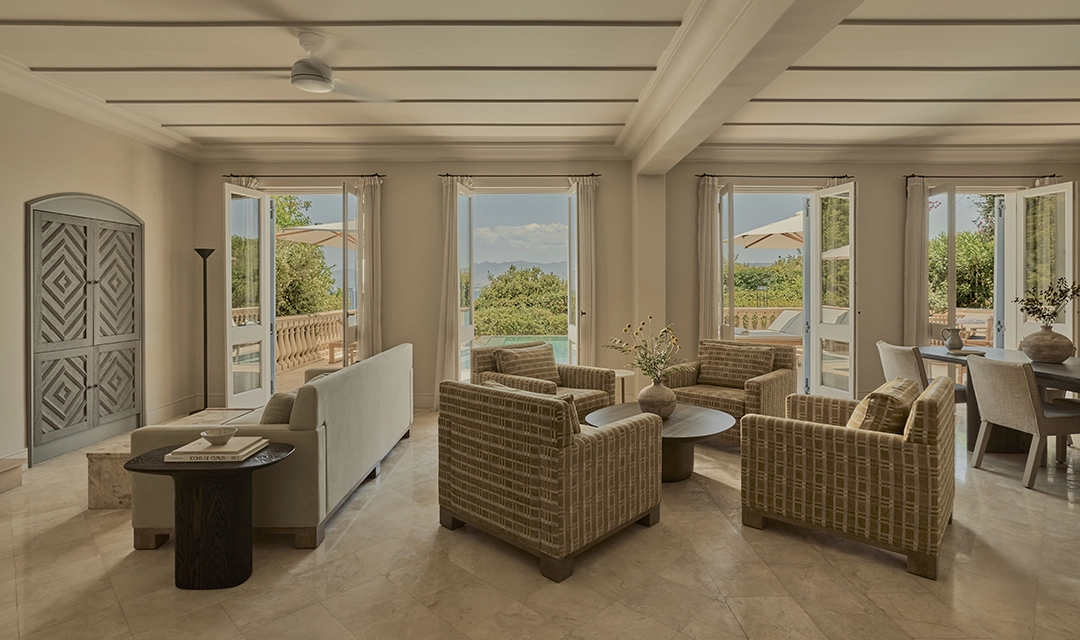 Alexandros Residence With Pool
