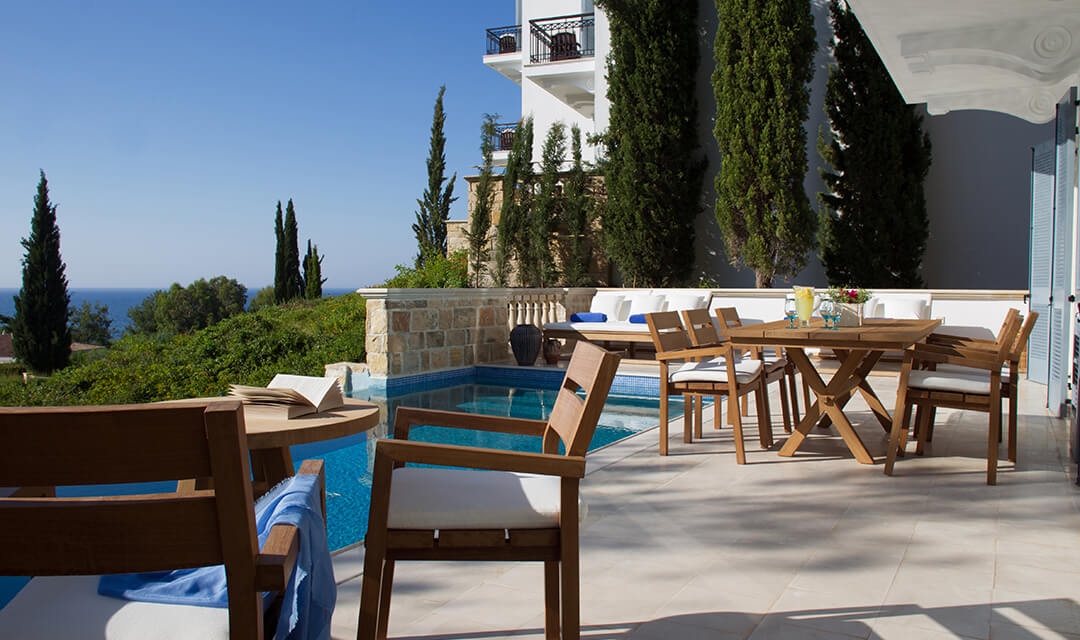 Andromeda Residence with Pool