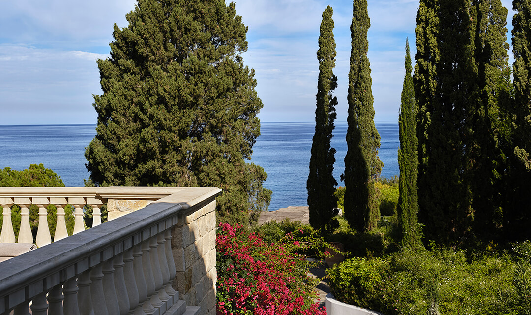 Interconnecting Junior Suite and Garden Studio Suite Sea View