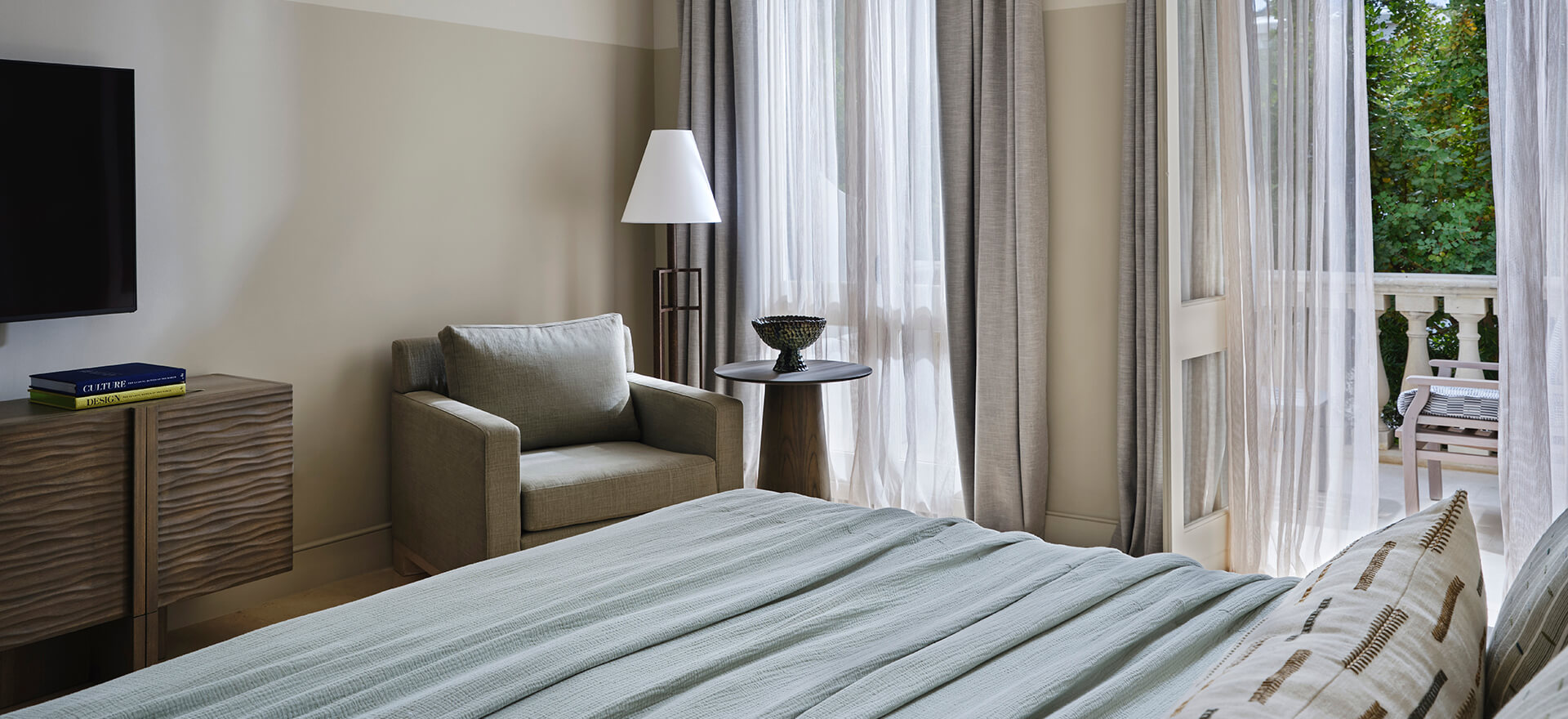 Garden View Room