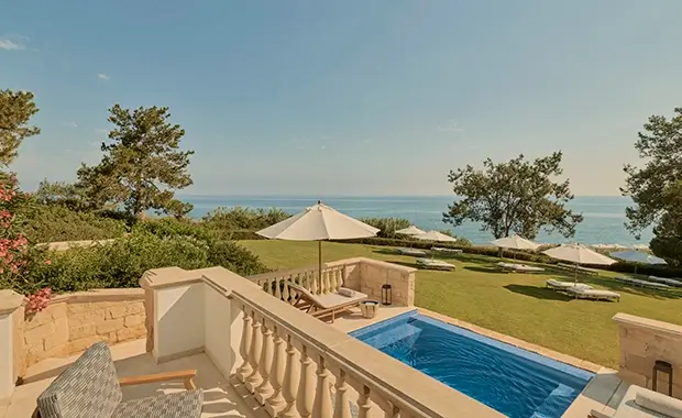 Junior Suite With Pool