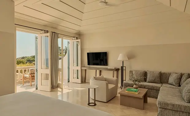 Junior Suite With Pool