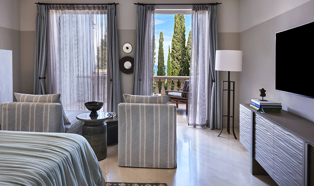 Two Bedroom Suite With Pool